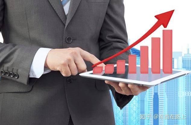 但斌二季度美股持仓更新：英伟达(NVDA.US)继续占据首位 并首次配置数字货币概念股